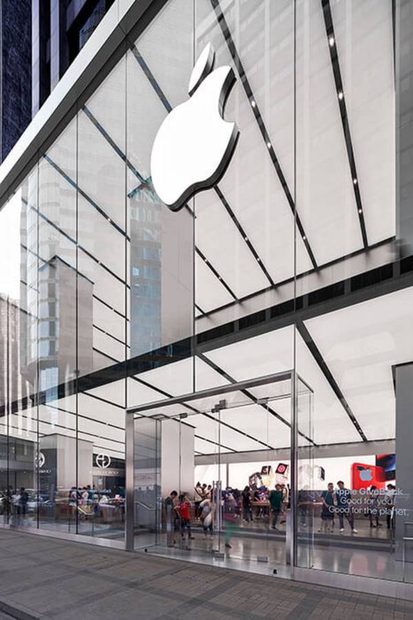 This Is the World’s Largest Apple Store